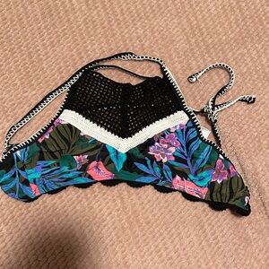 Time and Tru Black Crochet Floral Crop Top